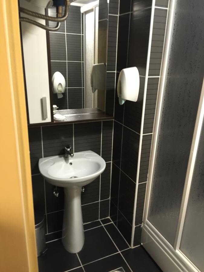 Bed & Breakfast Karavan Raska Экстерьер фото